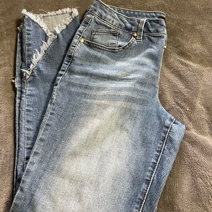 1822 Denim Light Blue Shaggy cropped Jeans Size 10